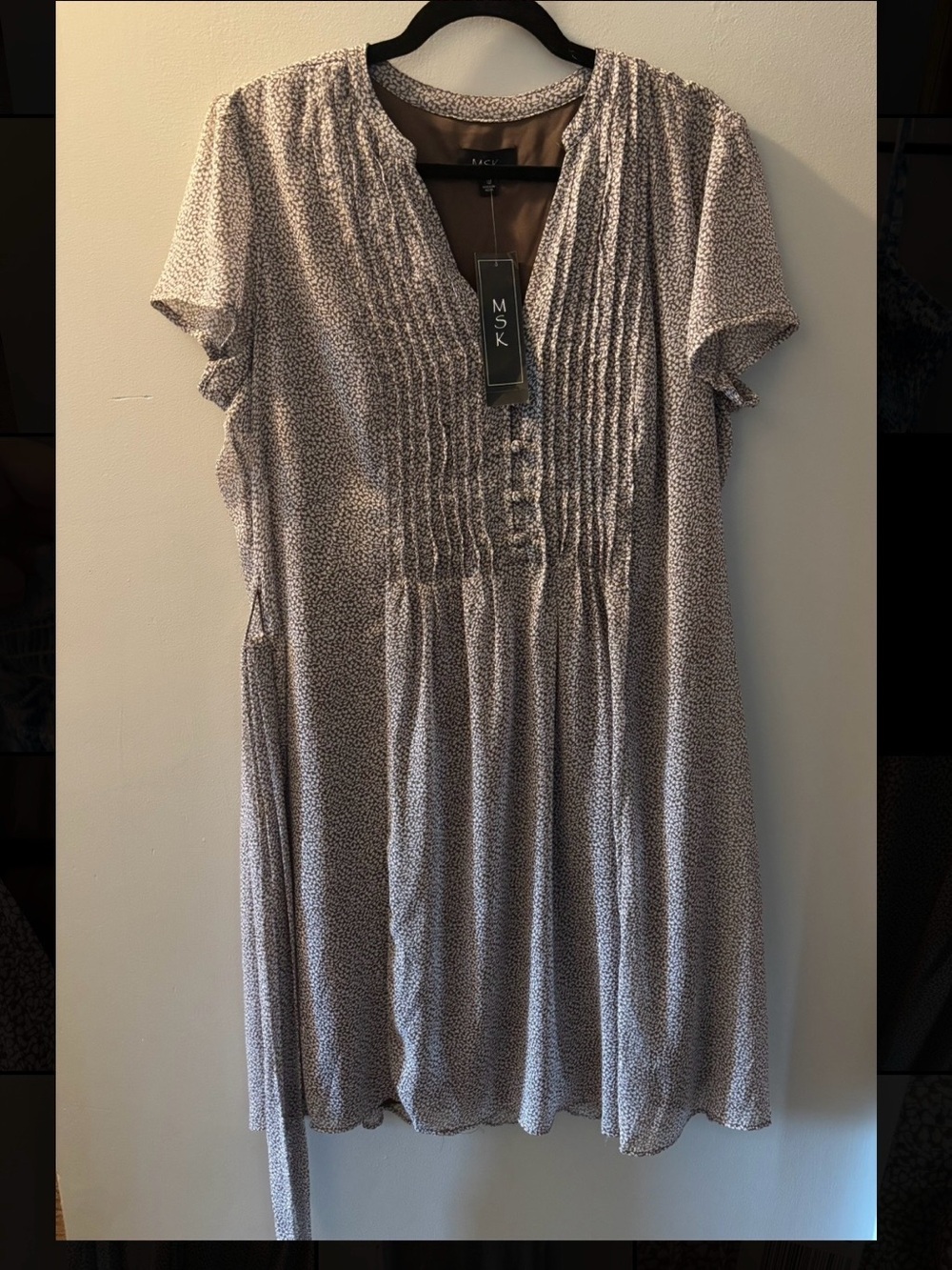 NWT- MSK brown and White Pintuck Tunic Dress. Size 18